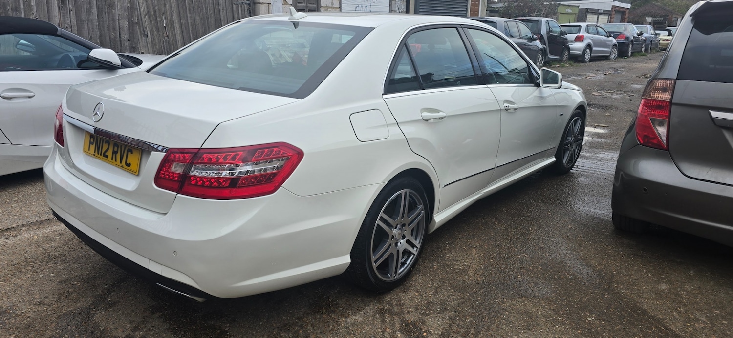 Used Mercedes-Benz E Class 2012 for sale - 76696292: Photo 20