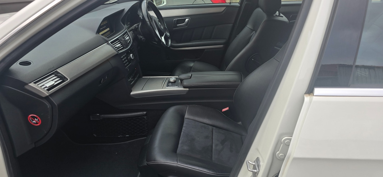 Used Mercedes-Benz E Class 2012 for sale - 76696292: Photo 30