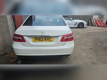 Used Mercedes-Benz E Class 2012 for sale - 76696292: Photo