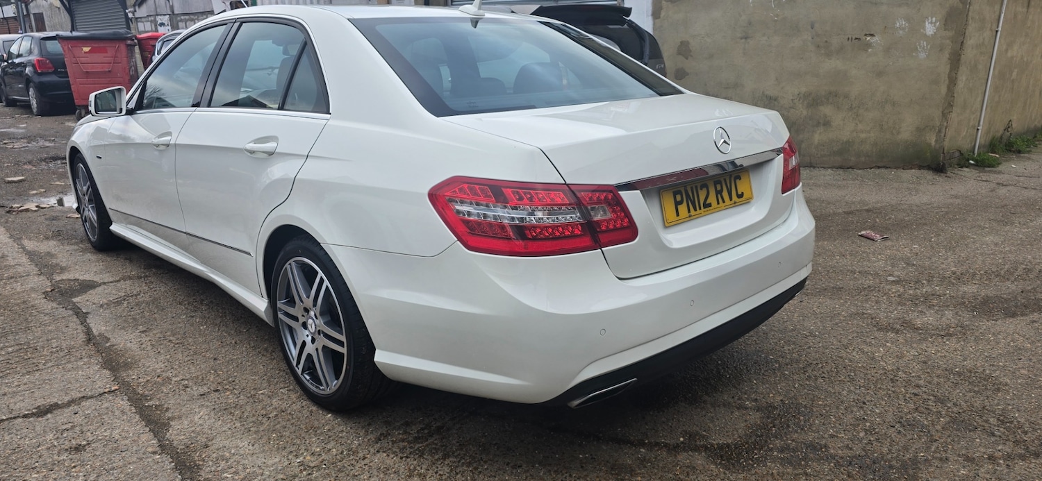 Used Mercedes-Benz E Class 2012 for sale - 76696292: Photo 5