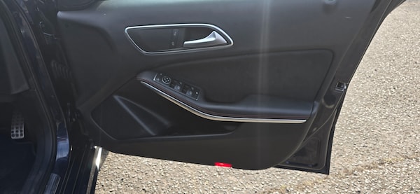 Used Mercedes-Benz A-Class 2018 for sale - 74422477: Photo 7
