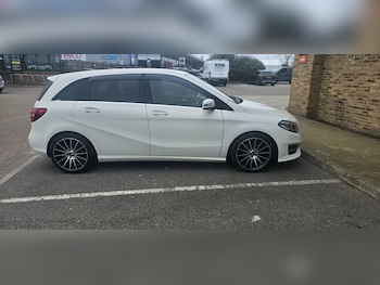 Used Mercedes-Benz B Class 2016 for sale - 77061352: Photo