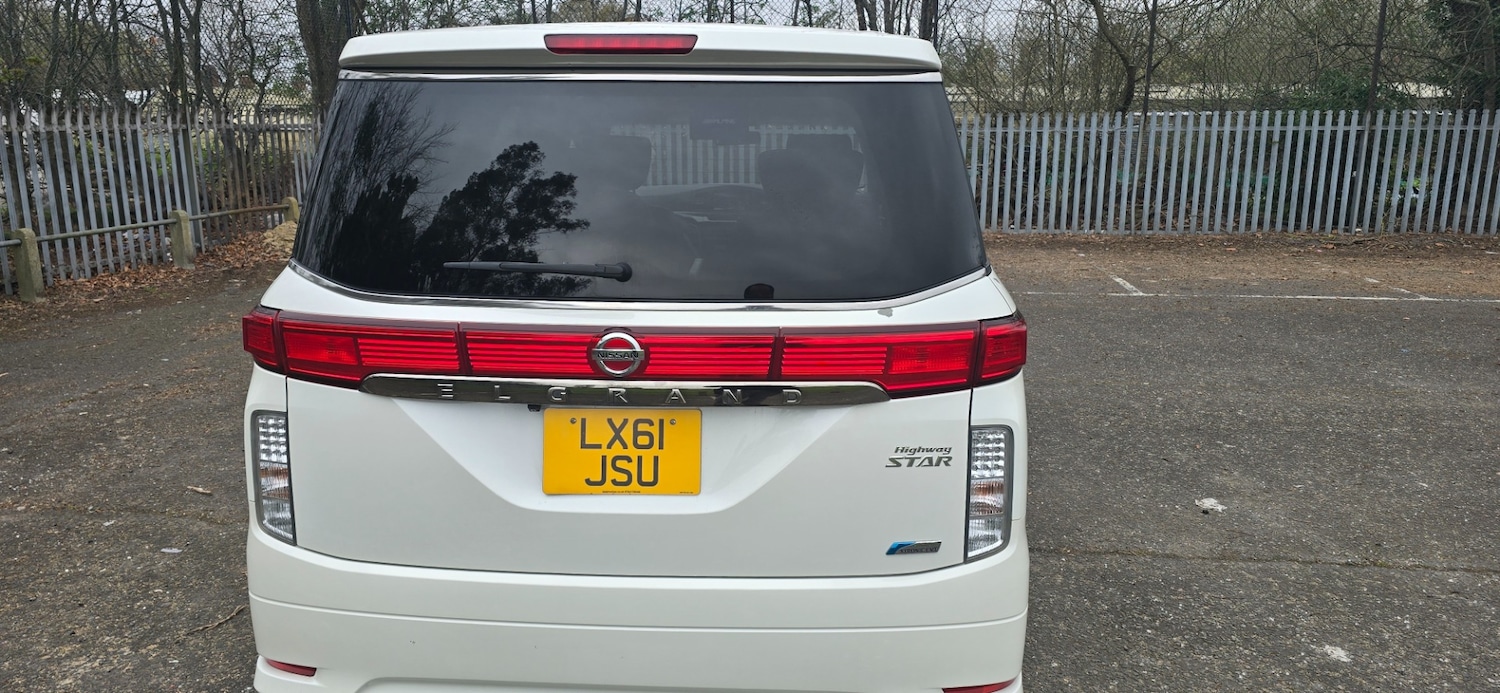 Used Nissan Elgrand 2022 for sale - 78085683: Photo 4