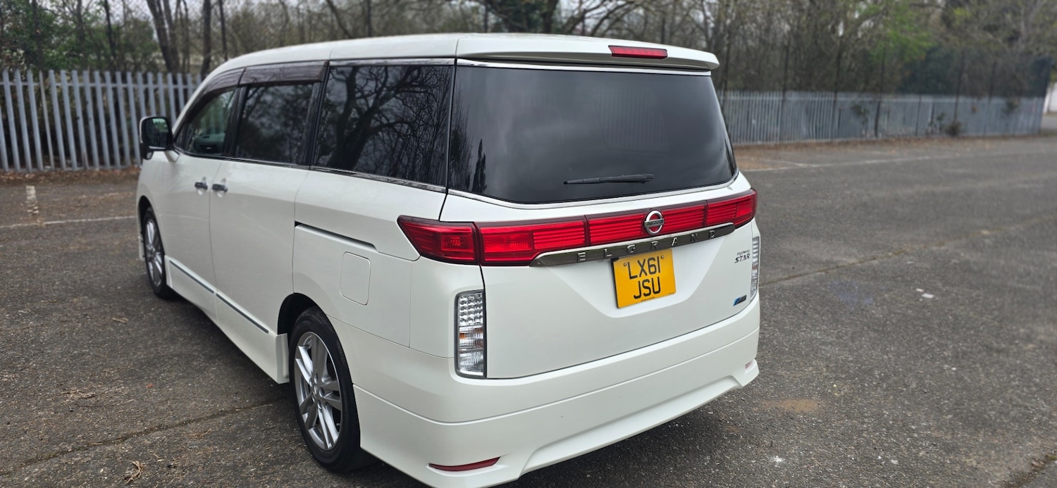 Used Nissan Elgrand 2022 for sale - 78085683: Photo 7