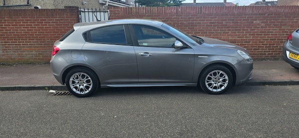 Used Alfa Romeo Giulietta 2018 for sale - 75060834: Photo 2