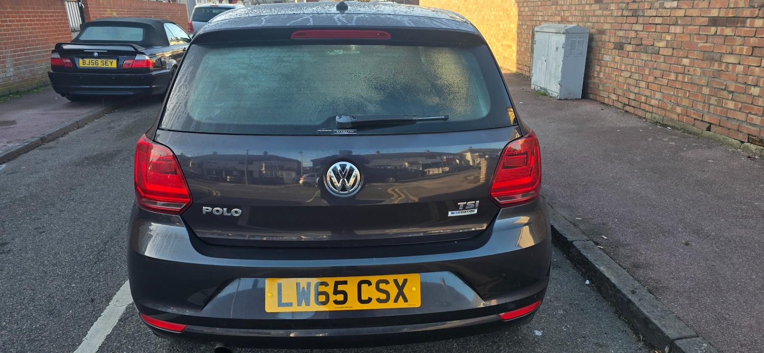 Used Volkswagen Polo 2015 for sale - 76951418: Photo 6