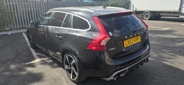 Used Volvo V60 2013 for sale - 74556081: Photo 6