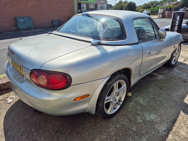 Used Mazda MX-5 2004 for sale - 75643940: Photo 3