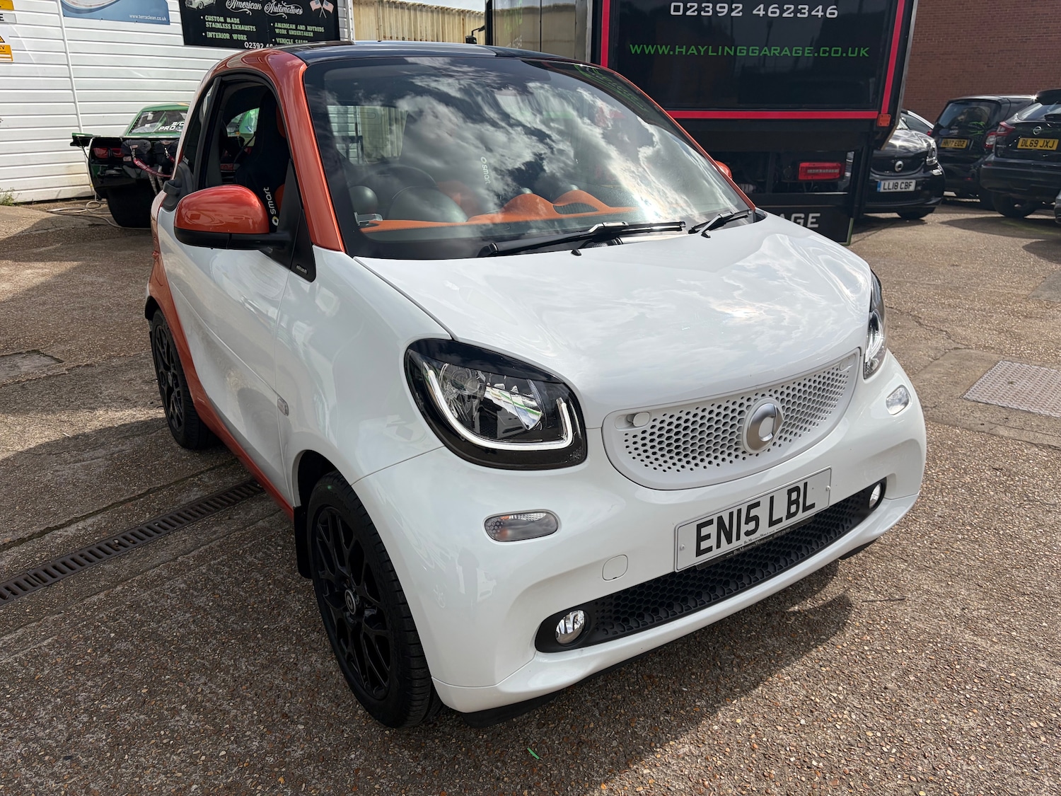 Used smart fortwo 2015 for sale - 78069765: Photo 1
