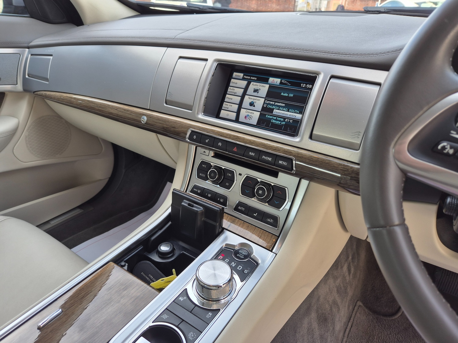 Used Jaguar XF 2013 for sale - 75835507: Photo 13