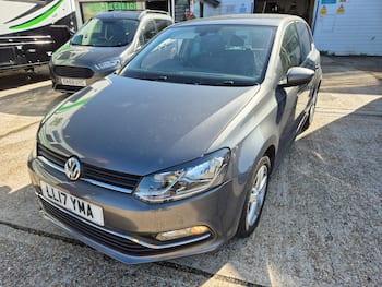 Used Volkswagen Polo 2017 for sale - 79747349: Photo