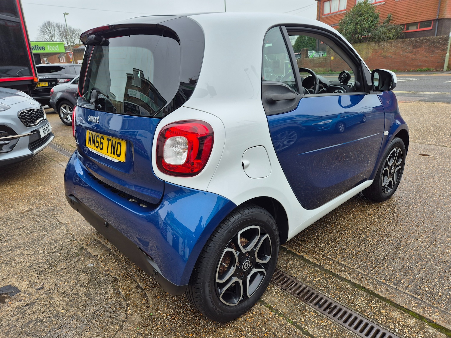 Used smart fortwo 2016 for sale - 77603817: Photo 6