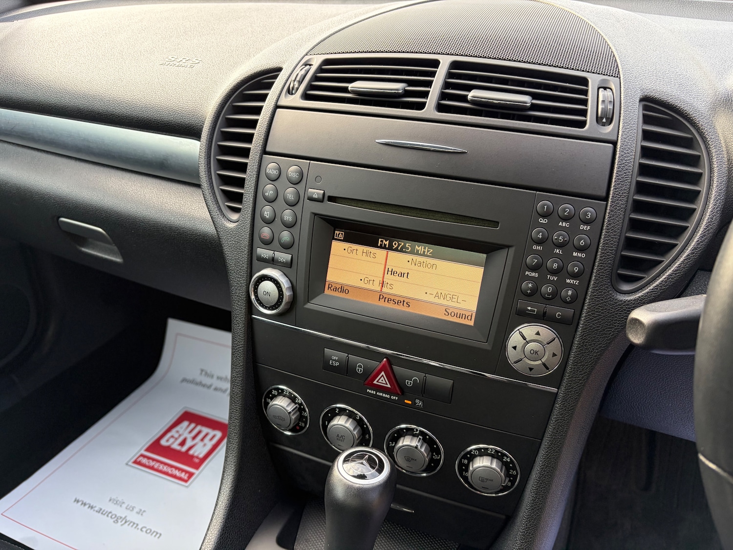 Used Mercedes-Benz SLK 2010 for sale - 77533697: Photo 20