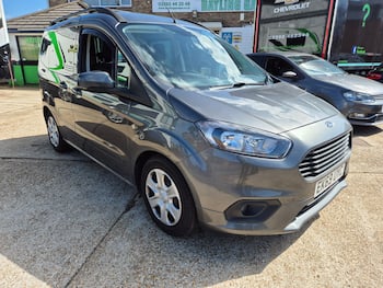 Used Ford Tourneo Courier 2019 for sale - 79739330: Photo