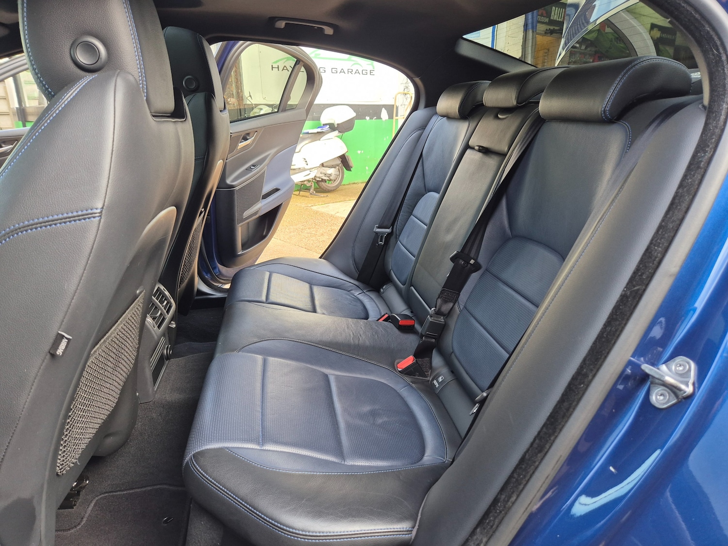 Used Jaguar XE 2016 for sale - 76429530: Photo 18