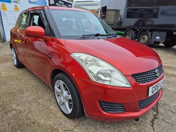 Used Suzuki Swift 2012 for sale - 77037514: Photo