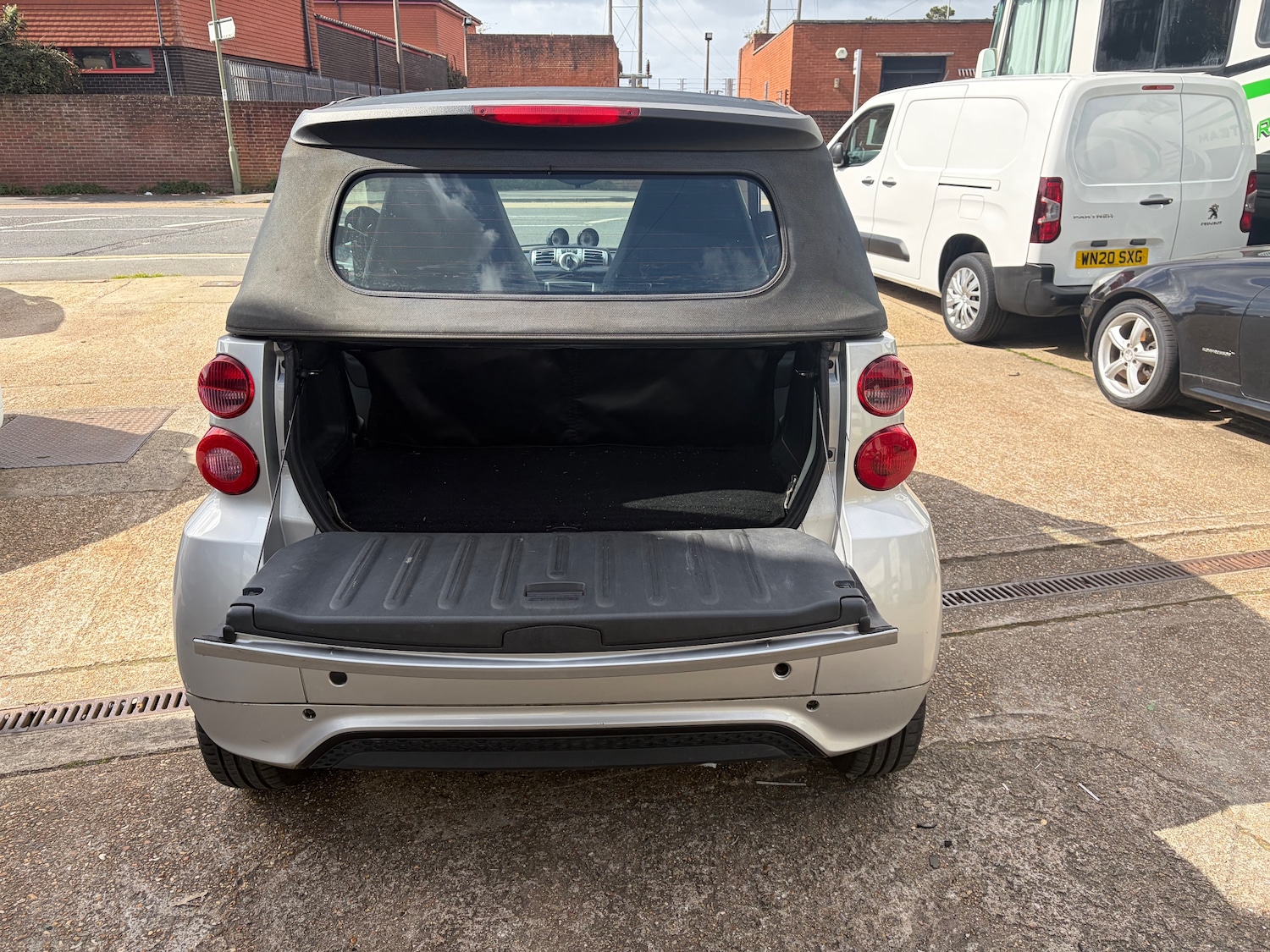 Used smart fortwo 2012 for sale - 78069766: Photo 5