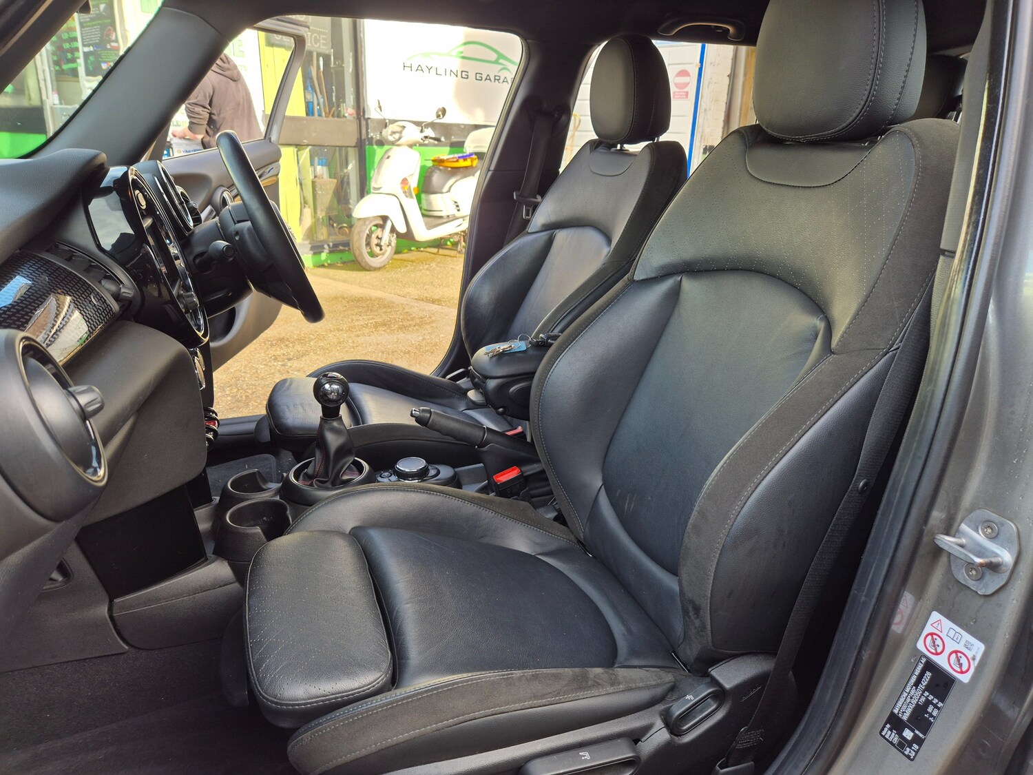 Used MINI Hatch 2018 for sale - 76480772: Photo 15