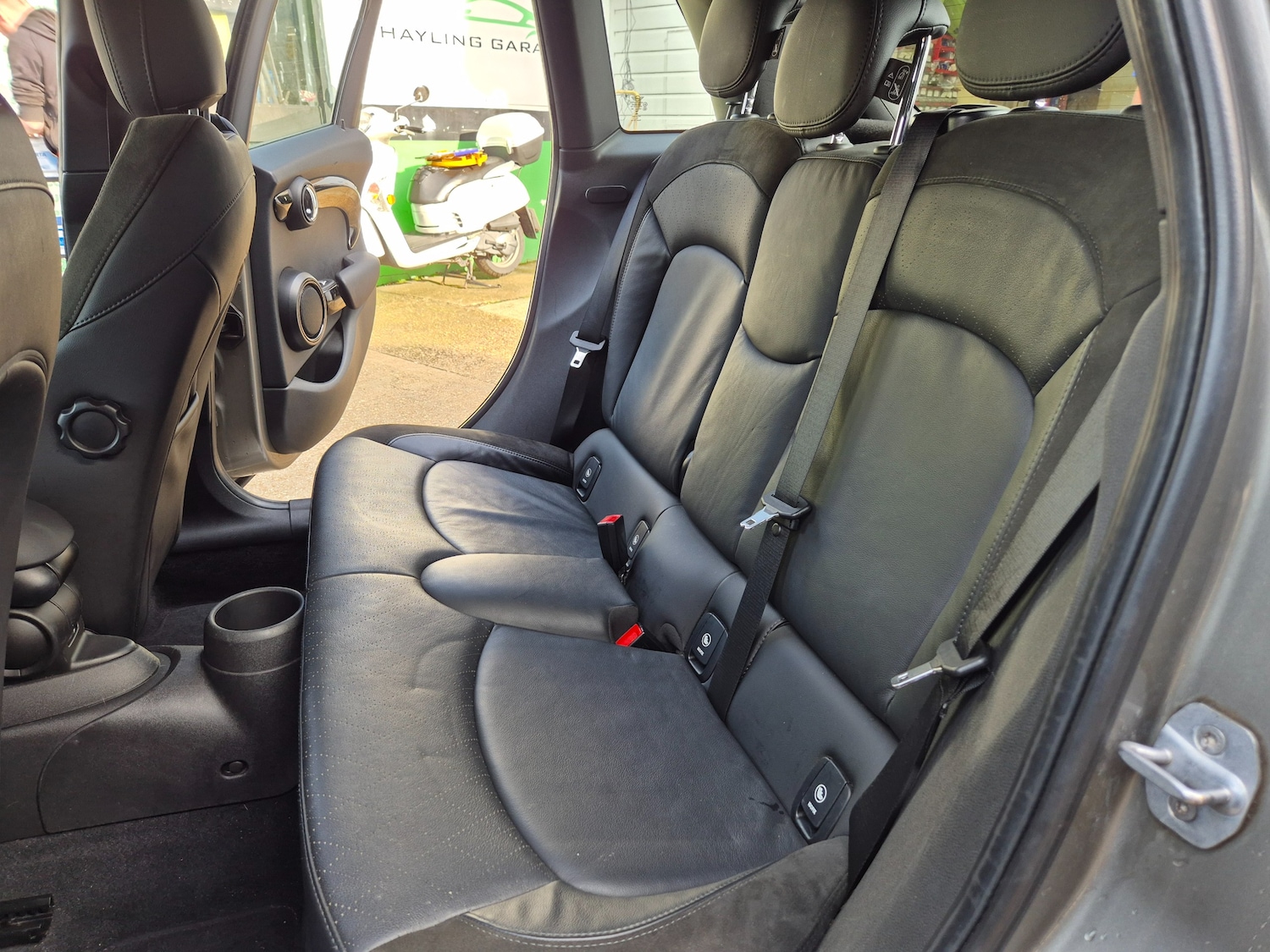 Used MINI Hatch 2018 for sale - 76480772: Photo 18