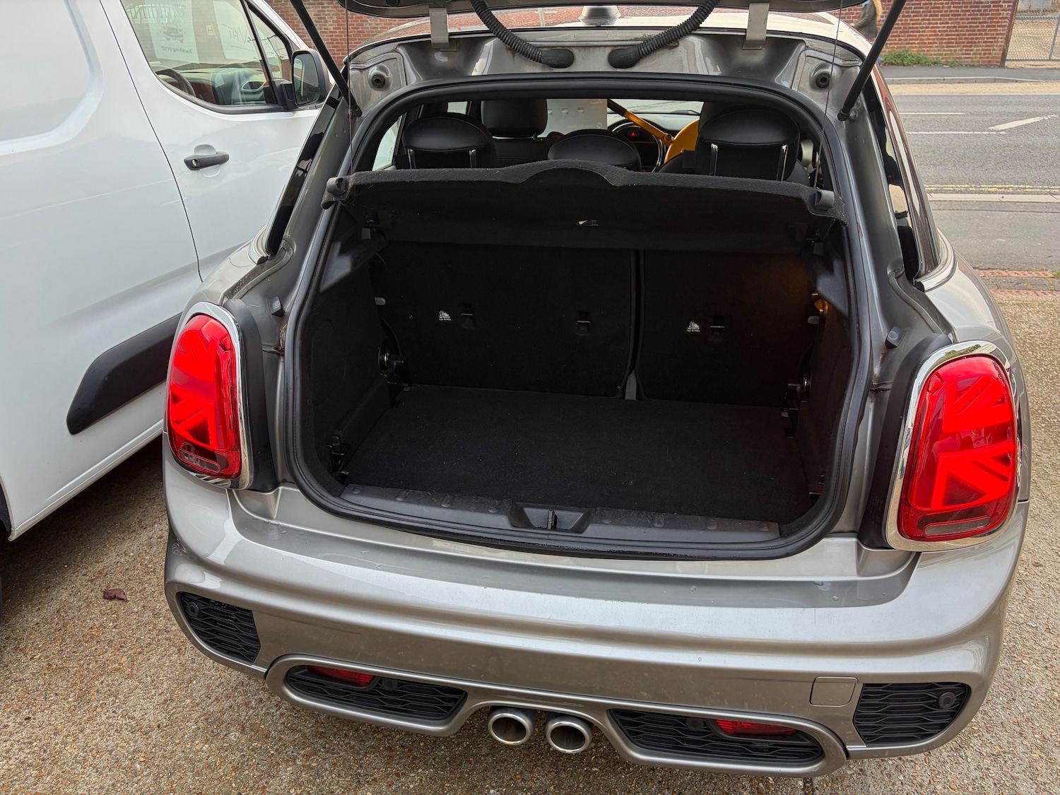 Used MINI Hatch 2018 for sale - 76480772: Photo 5