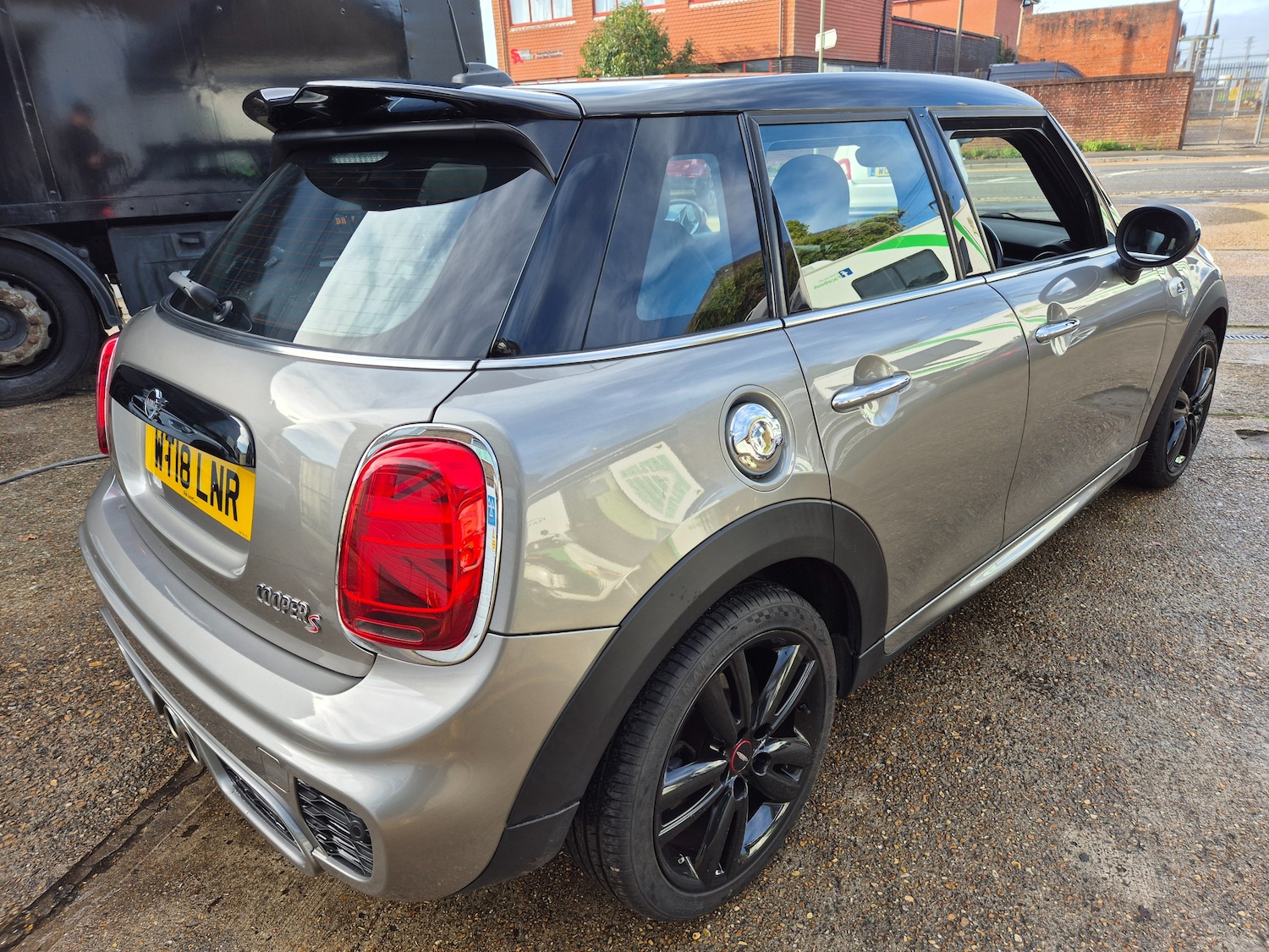 Used MINI Hatch 2018 for sale - 76480772: Photo 6