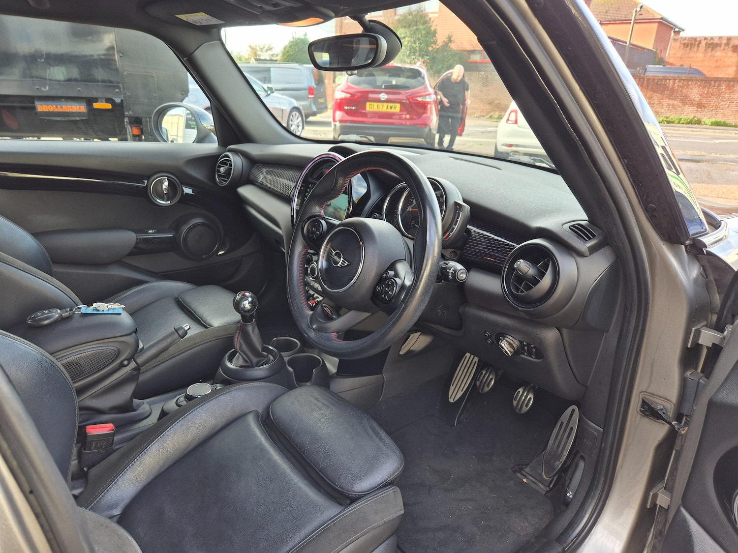 Used MINI Hatch 2018 for sale - 76480772: Photo 8