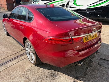 Used Jaguar XF 2017 for sale - 79537262: Photo