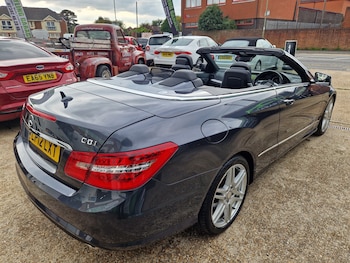 Used Mercedes-Benz E Class 2012 for sale - 76569311: Photo