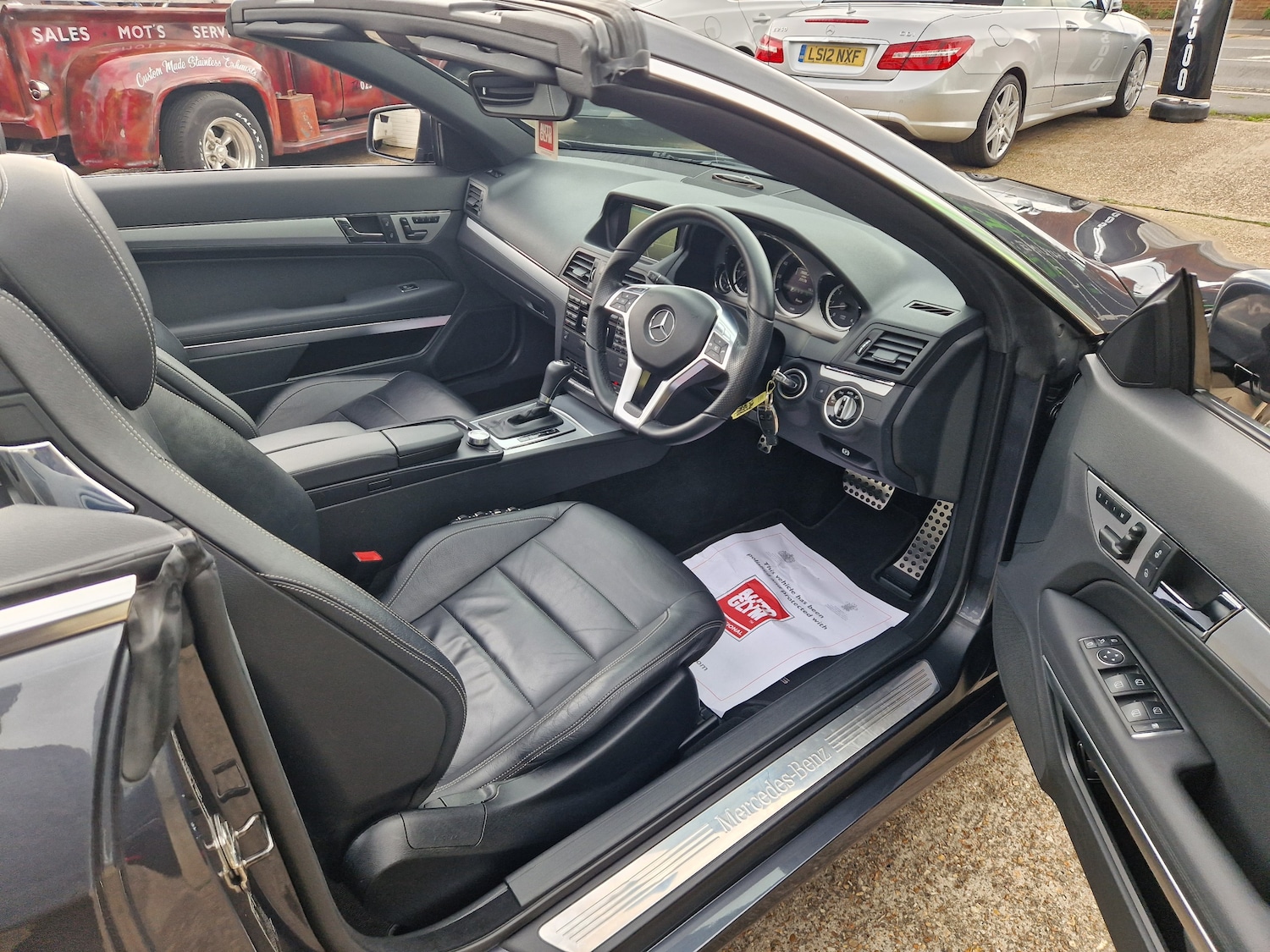 Used Mercedes-Benz E Class 2012 for sale - 76569311: Photo 9