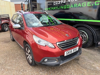 Used Peugeot 2008 2016 for sale - 77904333: Photo