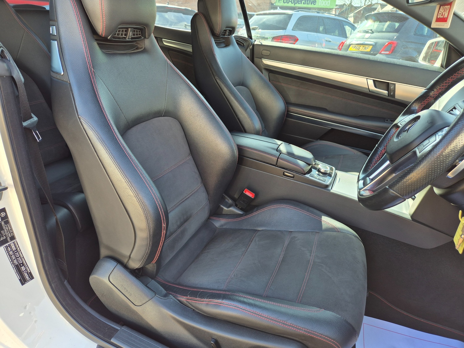 Used Mercedes-Benz E Class 2015 for sale - 77620387: Photo 12