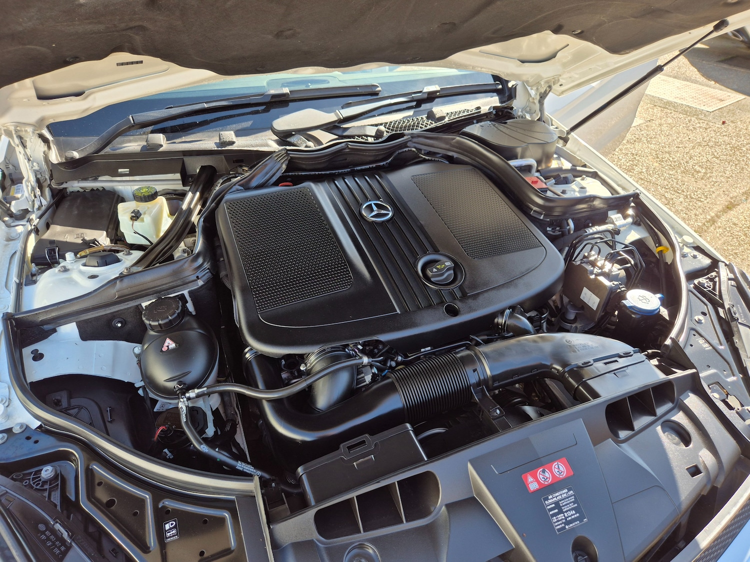 Used Mercedes-Benz E Class 2015 for sale - 77620387: Photo 16