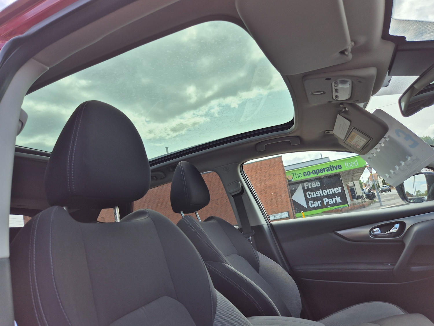 Used Nissan Qashqai 2017 for sale - 76480757: Photo 7