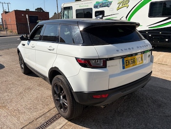 Used Land Rover Range Rover Evoque 2018 for sale - 79514399: Photo