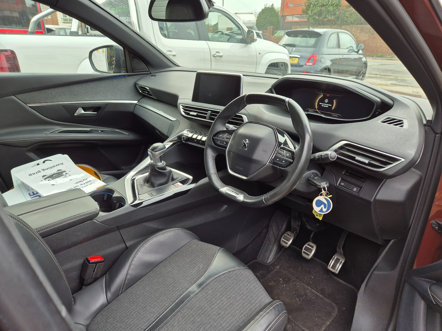 Used Peugeot 3008 2018 for sale - 77382086: Photo 4