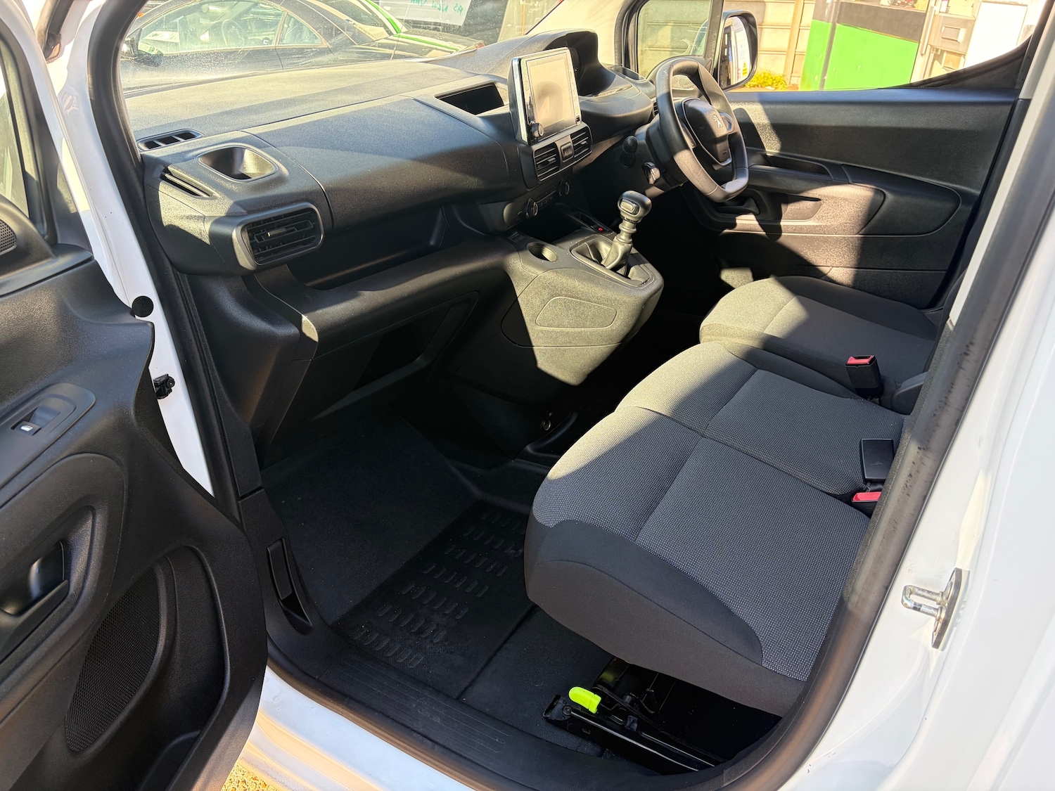 Used Peugeot Partner 2020 for sale - 77654097: Photo 17