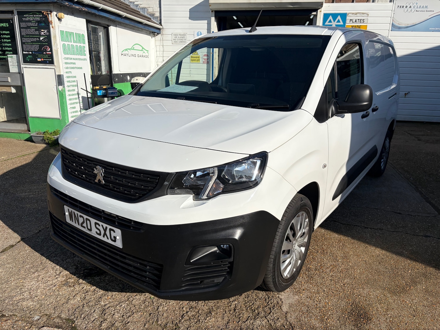 Used Peugeot Partner 2020 for sale - 77654097: Photo 3