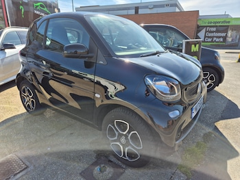 smart fortwo feature image