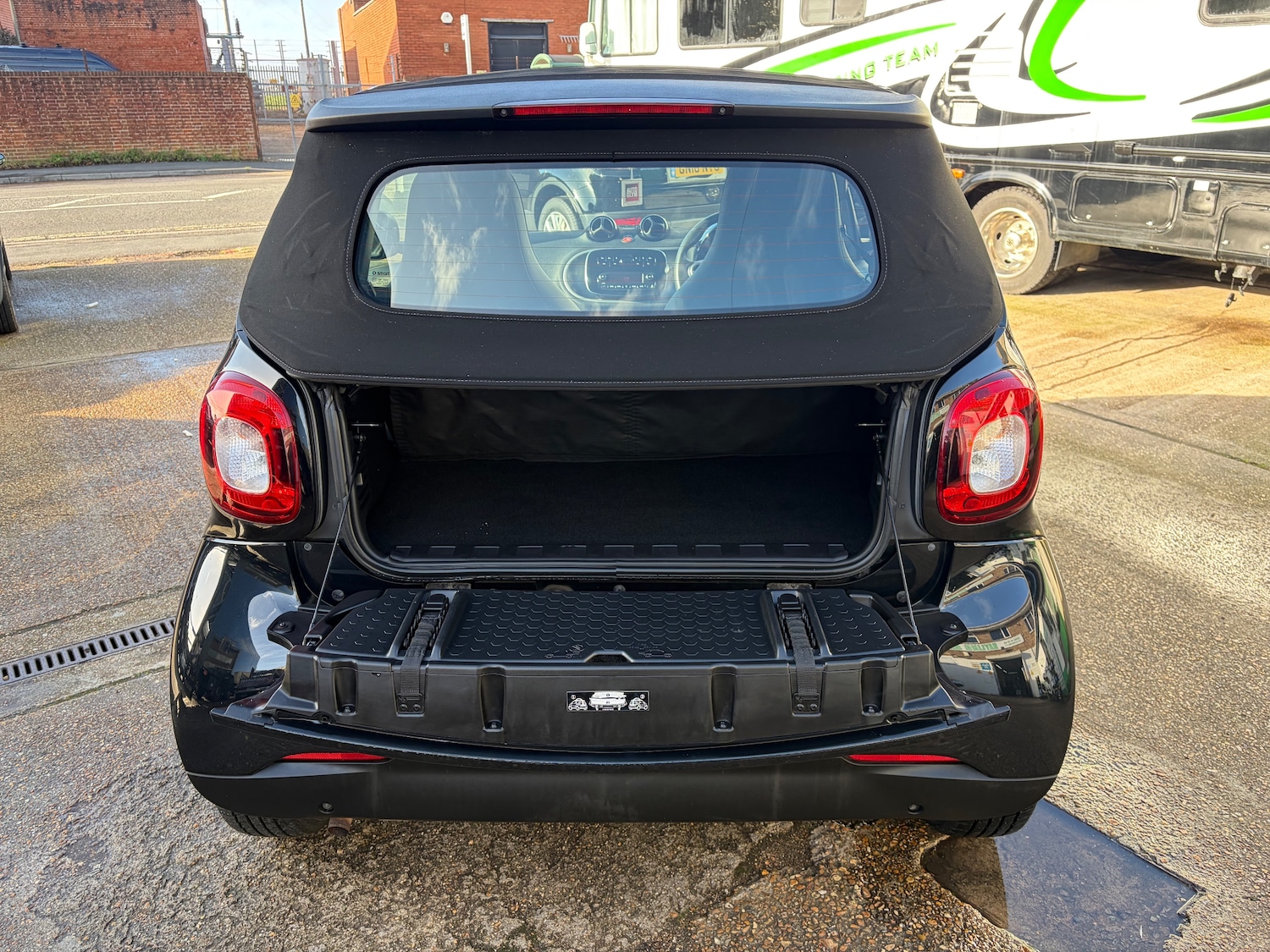 Used smart fortwo 2018 for sale - 77226149: Photo 7