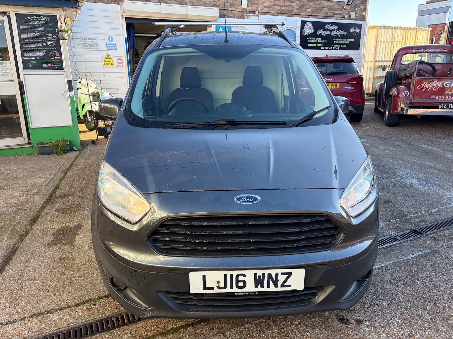 Used Ford Transit Courier 2016 for sale - 77106834: Photo 2