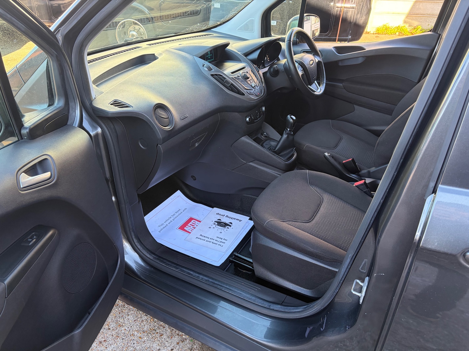 Used Ford Transit Courier 2016 for sale - 77106834: Photo 21