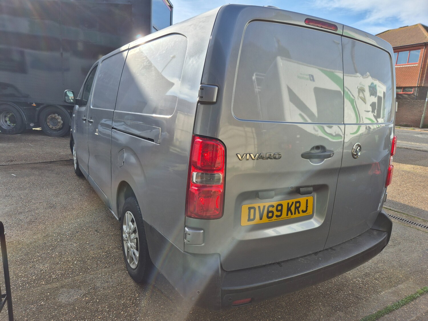 Used Vauxhall Vivaro 2019 for sale - 76588748: Photo 2