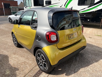 Used smart fortwo 2017 for sale - 78459369: Photo