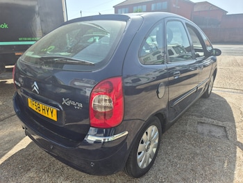 Used Citroen Xsara Picasso 2009 for sale - 78986857: Photo