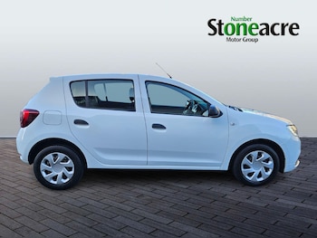 Used Dacia Sandero 2020 for sale - 77549311: Photo