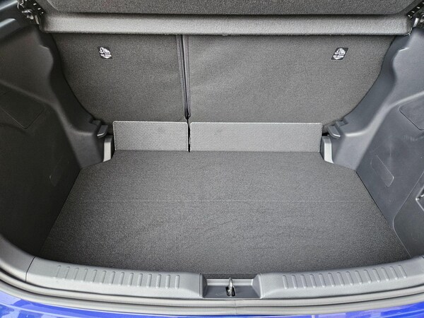 Used Mazda Mazda2 HYBRID 2025 for sale - 76001227: Photo 10