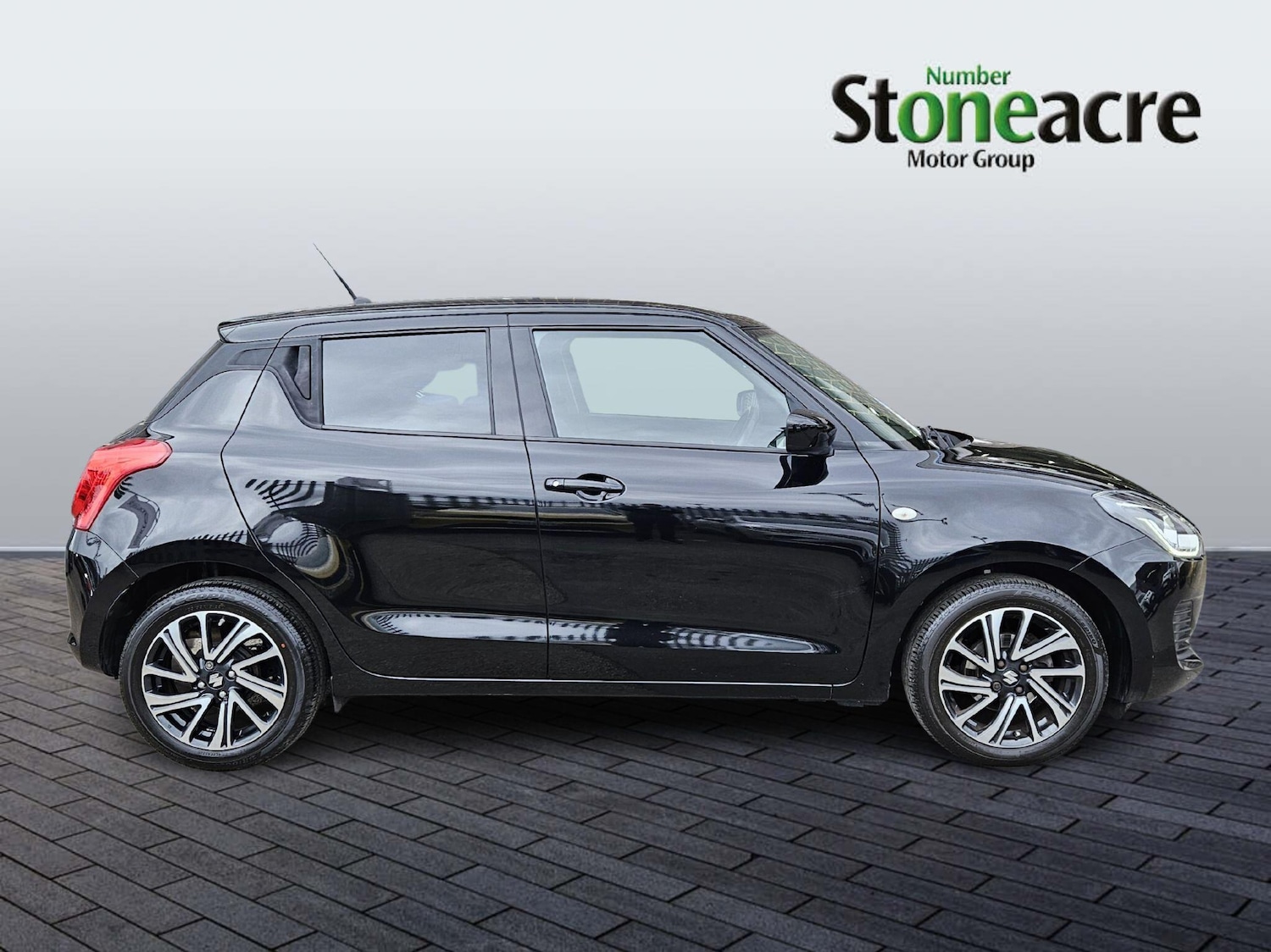 Used Suzuki Swift 2023 for sale - 77957409: Photo 2