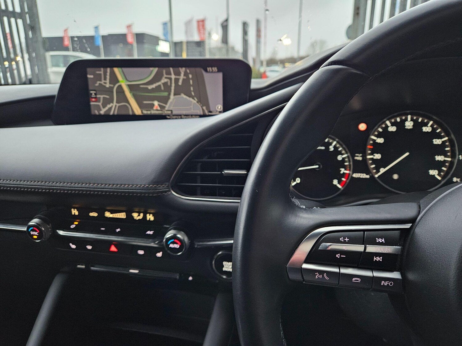 Used Mazda Mazda3 for sale - 77724239: Photo 15