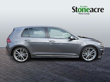 Used Volkswagen Golf 2017 for sale - 75883579: Photo