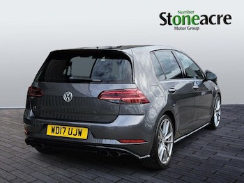 Used Volkswagen Golf 2017 for sale - 75883579: Photo